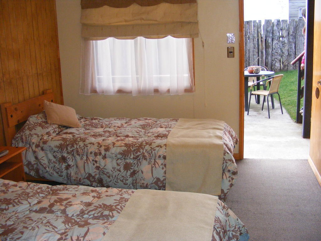 Big Bang Patagonia - Traveler Assistance Bed and Breakfast Puerto Natales Kamer foto